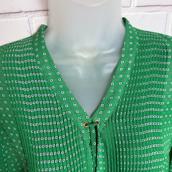 MICHAEL Michael Kors Green Long Sleeve Tie Front Blouse/size PS - Picture 7 of 10